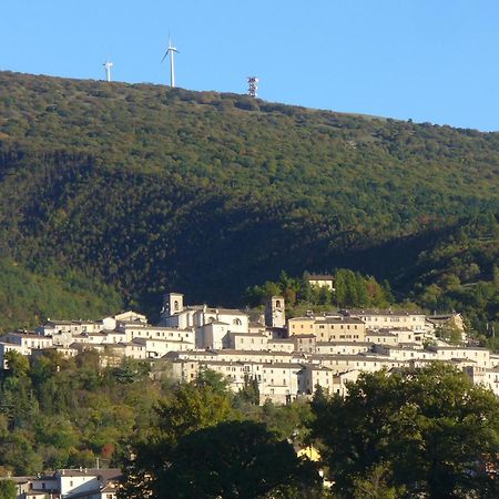 Villa Il Risveglio Dei Sensi Fossato di Vico Exterior foto